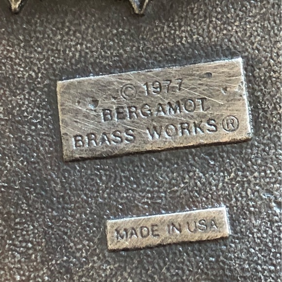 Bergamot Belt Buckle Brass 1977 Horses Mountain Western - Picture 4 of 5